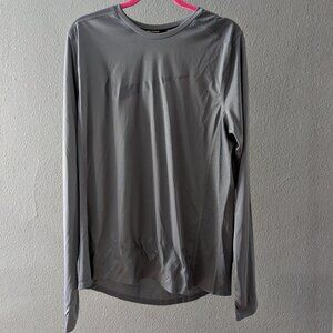 NWT Nike Gray Long Sleeve Running Shirt Sz Large